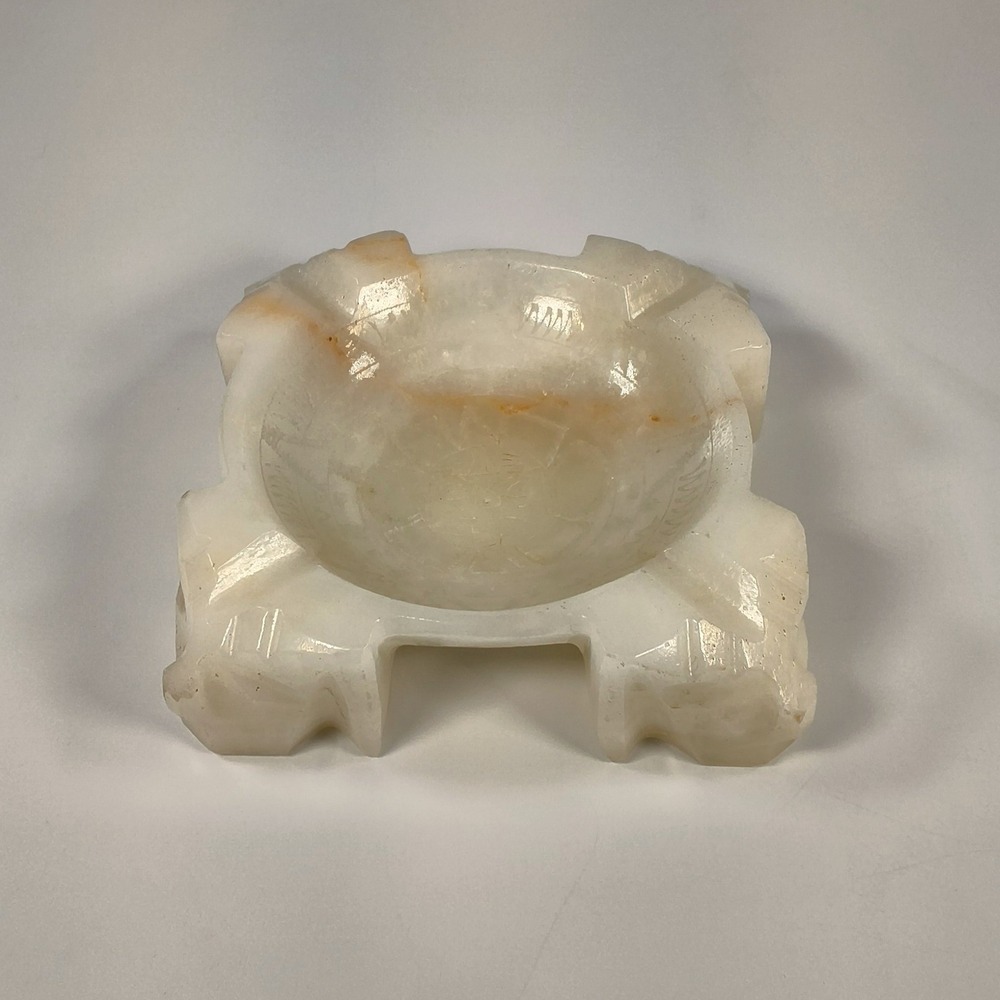 Vintage Carved Onyx Ashtray Aztec Sun Calendar Stone Cream Amber 4.5 Inch Square
